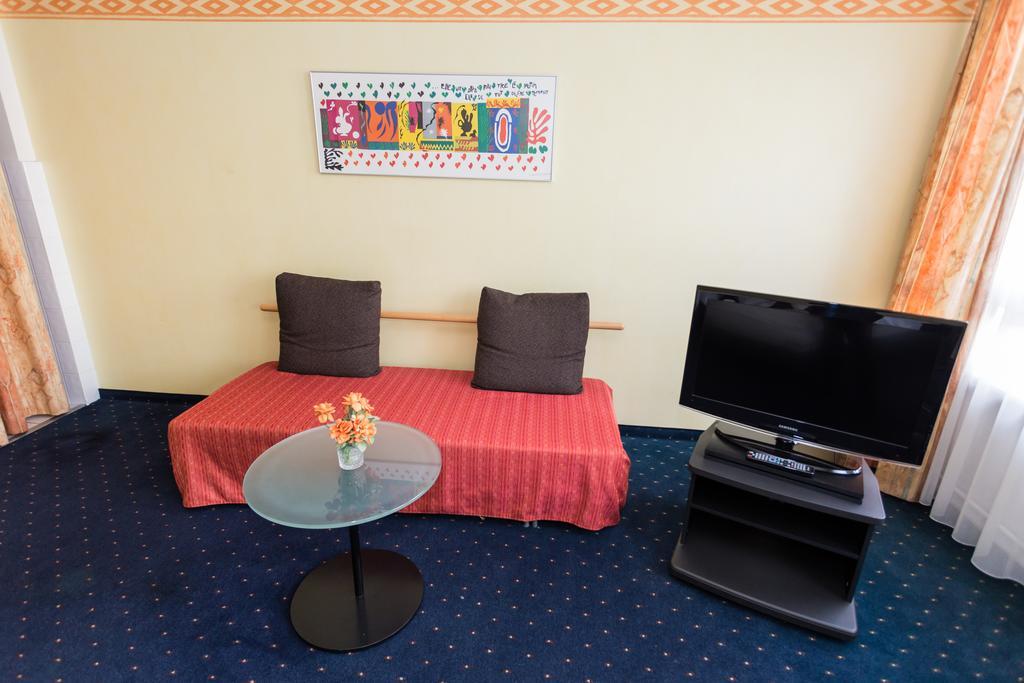 Hotel Comedie Geneva Exterior photo